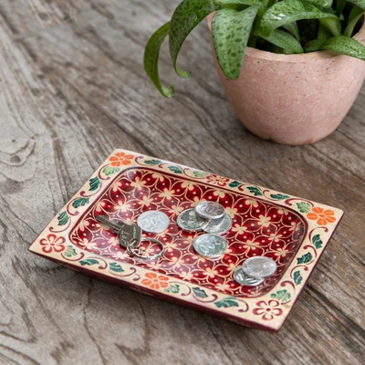 Wood catchall, 'Flaming Clover' - Javanese Clover Patterned Crimson Red Pule Wood Catchall