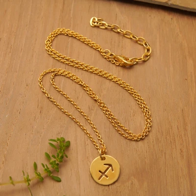 Gold-plated pendant necklace, ‘Trendy Radiance’ - Openwork Adjustable 18k Gold-Plated Pendant Necklace