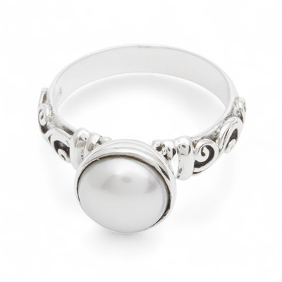 Cultured pearl single stone ring, 'Tides of Innocence' - Balinese Sterling Silver and Grey Pearl Single Stone Ring