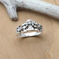 Sterling silver band ring, 'Blooming Hope' - Baroque-Inspired Sterling Silver Band Ring with Cross Motif