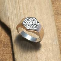 Sterling silver signet ring, 'Hexagon Soul' - Hexagon-Shaped Floral Sterling Silver Signet Ring from Bali