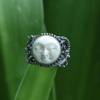 Sterling silver wrap ring, 'The Serene Moon' - Folk Art-Inspired Moon-Themed Sterling Silver Wrap Ring