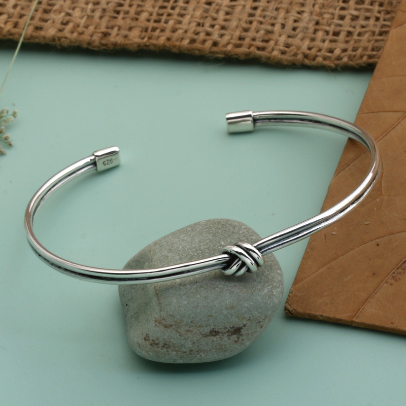 Balinese Polished and Oxidized Sterling Silver Cuff Bracelet  display picture 1