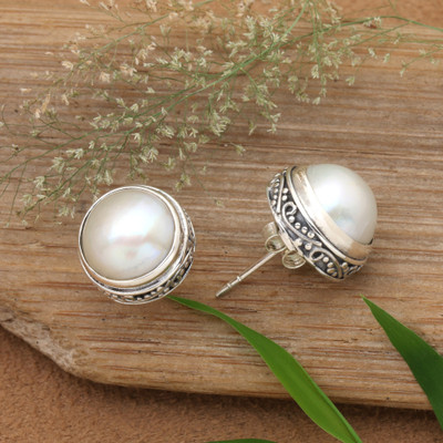 Cultured pearl button earrings, 'Moonlit Bali' - Birthstone Natural White Cultured Pearl Button Earrings