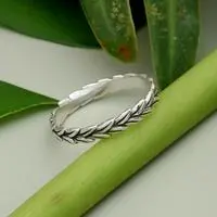 Sterling silver band ring, 'Wonderful Wheat' - Wheat-Themed Polished and Oxidized Sterling Silver Band Ring