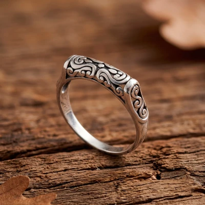 Sterling silver band ring, 'Scrollwork Splendor' - Scrollwork Curling Vine-Themed Bohemian Silver Band Ring