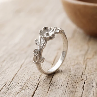 Sterling silver band ring, 'Blossoming Crown' - Elegant Silver Band Ring with Detailed Botanical Accents