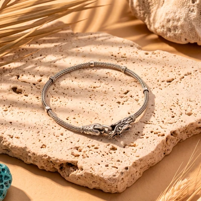 Men's sterling silver pendant bracelet, 'Formidable Dragon' - Men's Silver Pendant Chain Bracelet with Dragon Head Motif