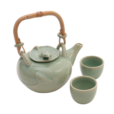 Green ceramic tea set 'Peaceful Lily' (set for 2) - Green Ceramic Tea Service (Set for 2)