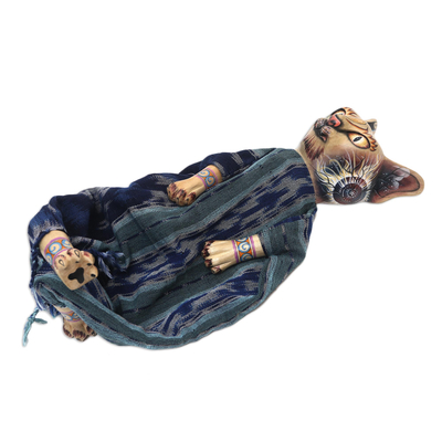 Holz-Schau-Puppe, 'Mystery Cat - Dekorative Ausstellungspuppe aus Holz und Baumwolle