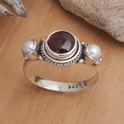 Pearl and garnet ring, 'Harmony of Opposites' - Indonesian Sterling Silver and Garnet Ring