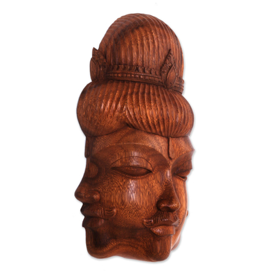 Máscara de madera - Máscara de madera cultural de Indonesia