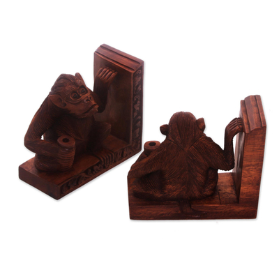Sujetalibros de madera, 'Monos guardianes' (par) - Sujetalibros de madera indonesia hecho a mano (par)