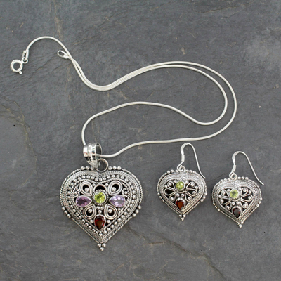 Conjunto de joyas de amatista y peridoto. - Conjunto de joyería de collar y aretes de plata esterlina.