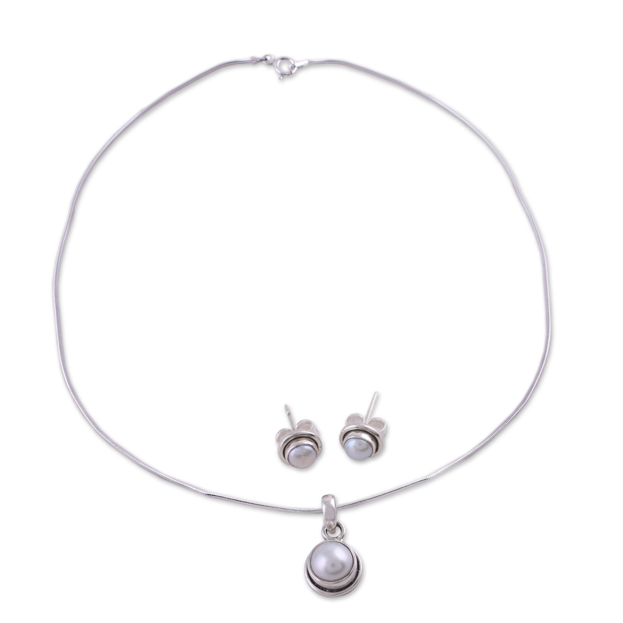 UNICEF Market | Pearl Bridal Jewelry Set in Silver - Silver Mist