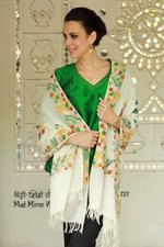 Wool shawl, 'Floral Daydream' - Wool shawl