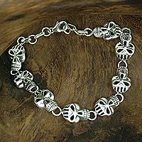 Men's sterling silver bracelet, 'Deadly Smile' - Bracelet for Men in Sterling Silver Jewellery