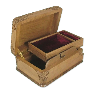 Walnut wood jewelry box, 'Triumphant Elephants' - Walnut wood jewellery box
