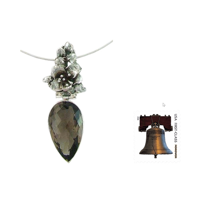 Collar de flores de cuarzo ahumado - Pendientes artesanales de plata de ley y cuarzo ahumado