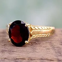 Anillo solitario de oro vermeil y granate - Solitario de Plata Vermeil y Granate elaborado artesanalmente