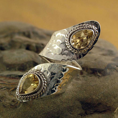 Citrine ring wide silver