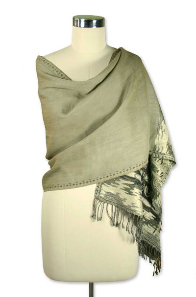 Handcrafted Wool Patterned Shawl