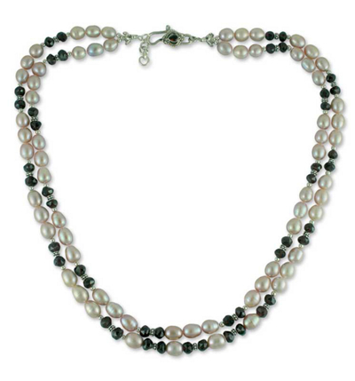 Pearl and garnet beaded necklace