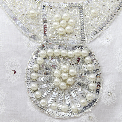 Perlenbesetzte Baumwollbluse - Tunika-Oberteil aus fair gehandelter Baumwolle mit Stickerei