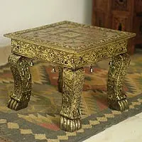 Mesa decorativa de latón - Mesa de acento de latón de madera de comercio justo tradicional única