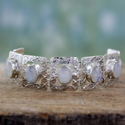 Moonstone and Sterling Silver Bracelet 'Hypnotic Intuition' (India)