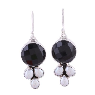 Pearl and onyx flower earrings, 'Facets' - Sterling Silver Pearl and Onyx Earrings from India