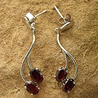 Garnet dangle earrings, 'Sinuous Red' - Sterling Silver and Garnet Earrings