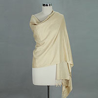 Mantón de lana y seda, 'Peach Elegance' - Mantón de lana y seda