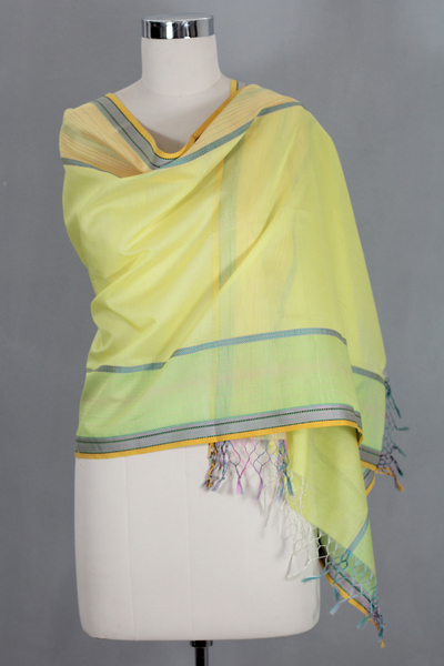 Schal aus Baumwolle und Seide, „Maheshwari Sun“ – handgefertigter Damen-Wickelschal aus Baumwoll-Seiden-Mischung