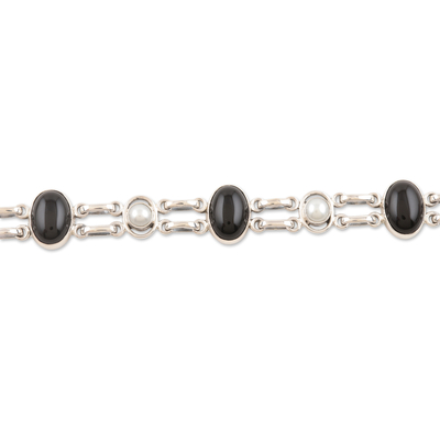 Gliederarmband aus Perlen und Onyx - Gliederarmband aus Perlen und Onyx