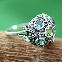 Anillo de cóctel con topacio azul y peridoto - Anillo de plata esterlina india con topacio azul y peridoto