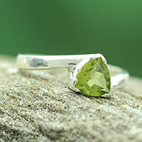 Peridot solitaire ring, 'Scintillating Jaipur' - Solitaire Perdot and Sterling Ring from India