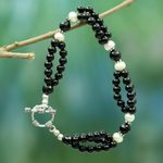 Onyx and pearl beaded bracelet, 'Extravaganza' - Onyx and pearl beaded bracelet