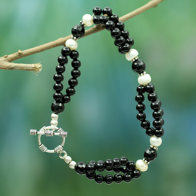 Onyx and pearl beaded bracelet, 'Extravaganza' - Onyx and pearl beaded bracelet