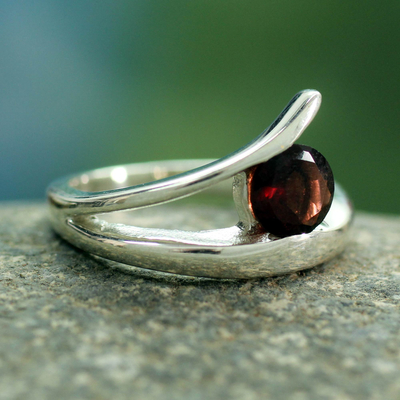 Garnet solitaire ring, 'Dazzling Love' - Handcrafted Modern Sterling Silver Solitaire Garnet Ring