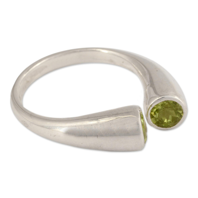 Peridot wrap ring, 'Face to Face' - Handcrafted Jewelry Silver and Peridot Wrap Ring from India
