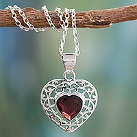 Garnet heart necklace, 'Mughal Romance'