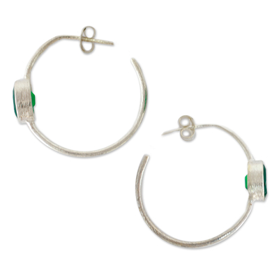 Halbe Creolen aus Onyx - Moderne minimalistische grüne Onyx-Ohrringe