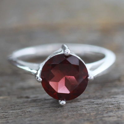 Garnet solitaire ring, 'India Love' - Garnet solitaire ring