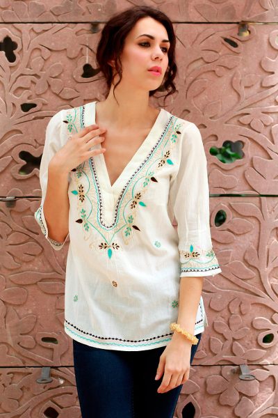 Cotton tunic, 'Rajasthani Muse' - Embroidered White Cotton V-neck Tunic from India