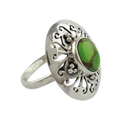 Sterling silver cocktail ring, 'Jali Green' - Sterling Silver Cocktail Ring with Green Gem Jewelry