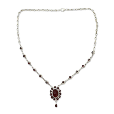 Garnet pendant necklace, 'Romantic Wine' - Silver Necklace with 23 Garnets