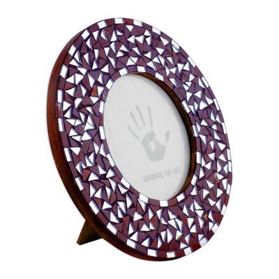 Mosaic glass photo frame, 'Memoirs of Scarlet and Silver' (5x5) - Handcrafted Round Photo Frame (5x5)