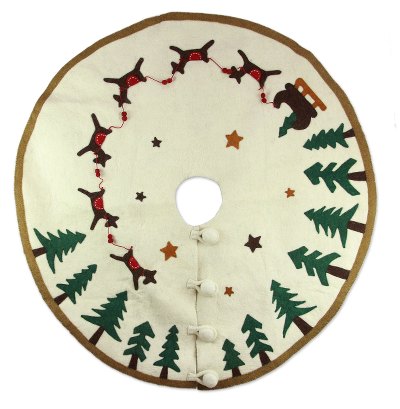 Wool Christmas tree skirt, 'Reindeer Sleigh' - Modern Wool Applique Reindeer Christmas Tree Skirt