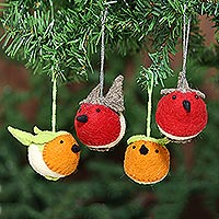 Wool ornaments, 'Robin's Delight' (set of 4)